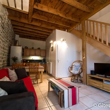 Issoire, 3 Pieces, 4 Personnes - Fr-1-630-298 Issoire